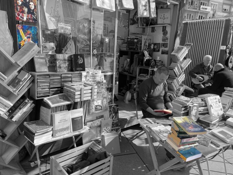 Libri si zbukurim, jo për lexim: Librashitësit në Prishtinë të zhgënjyer