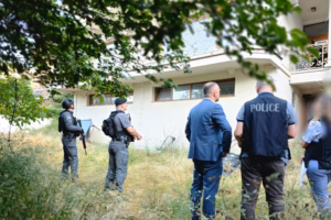 Prishtinë: Policia sekuestroi 1 milion euro asete pasi ishte kapur çifti kosovar (shpëlahej para droge)